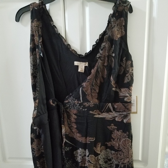 Dress - Picture 6 of 13